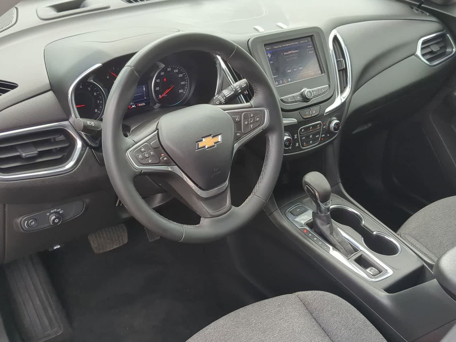 Used 2023 Chevrolet Equinox LT AWD/4WD image 10
