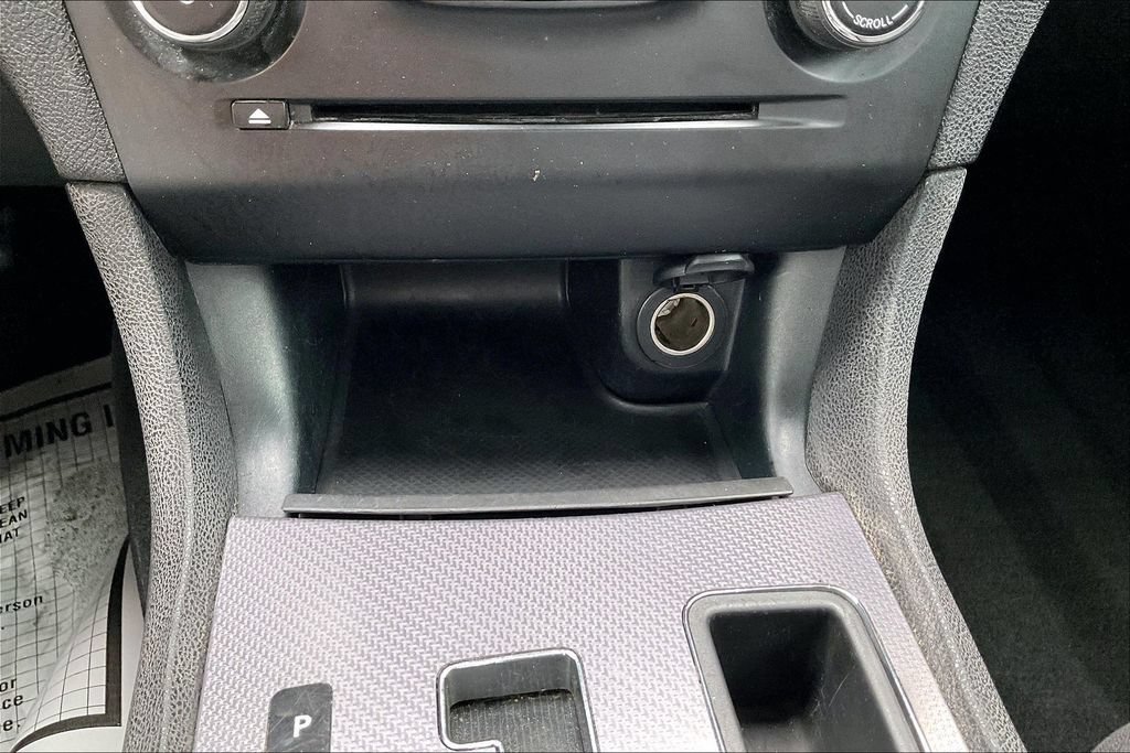 Used 2014 Dodge Charger SE RWD image 18