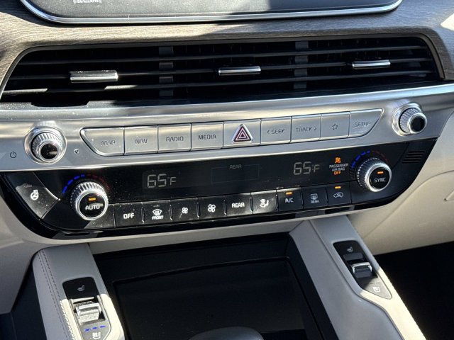 Used 2021 Kia Telluride SX w/ Nightfall Edition Package AWD/4WD image 22
