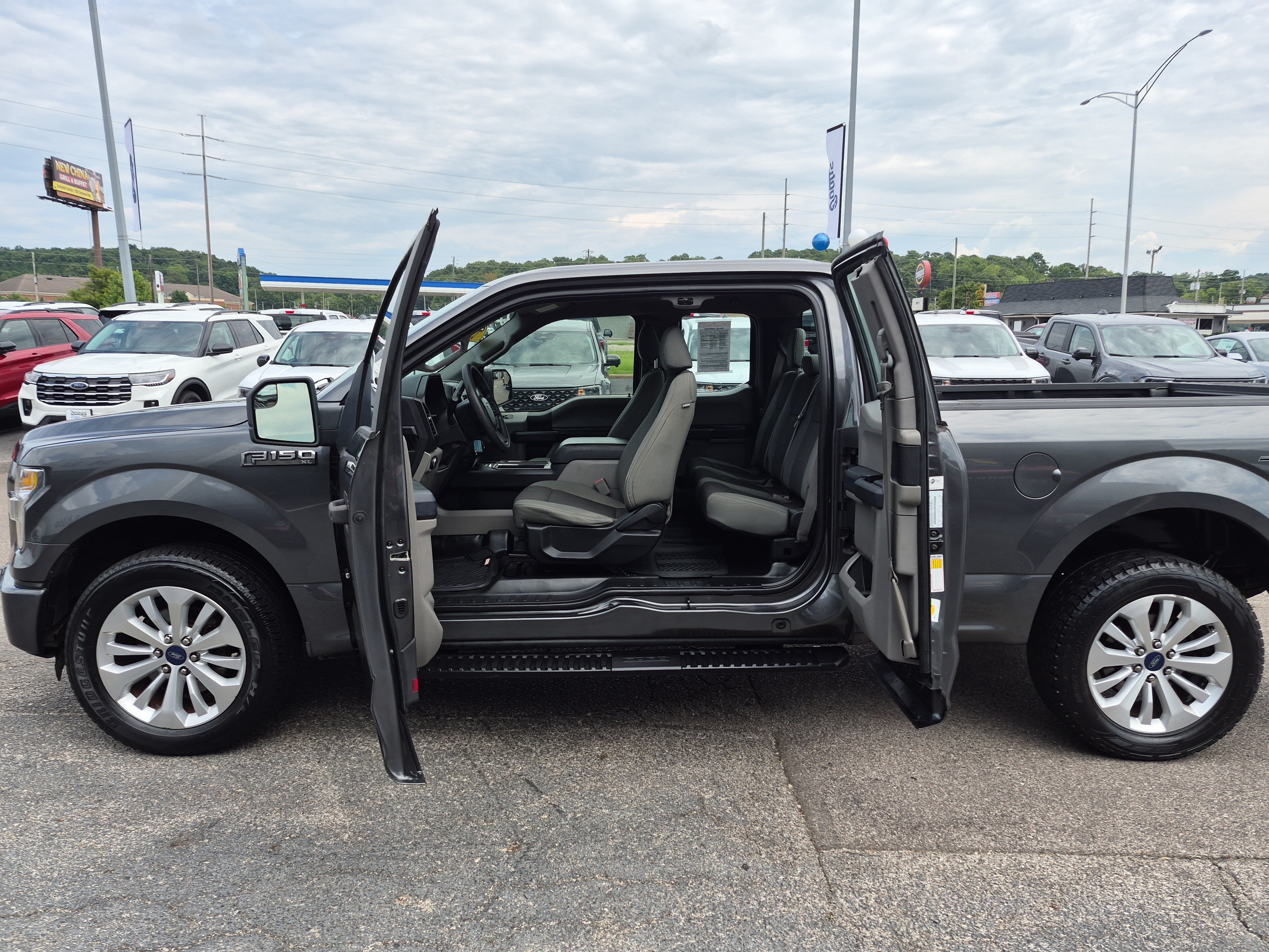 Used 2016 Ford F150 XL w/ Equipment Group 101A Mid RWD image 16