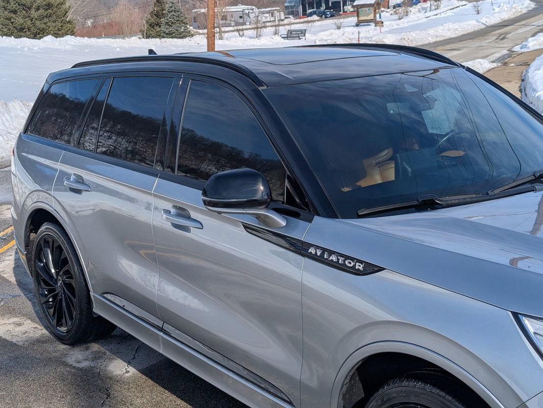 Used 2023 Lincoln Aviator Black Label w/ Jet Package image 21