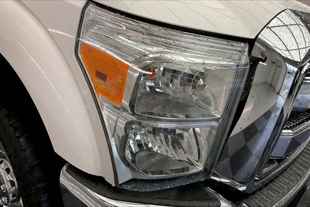 Used 2014 Ford F350 Lariat image 27