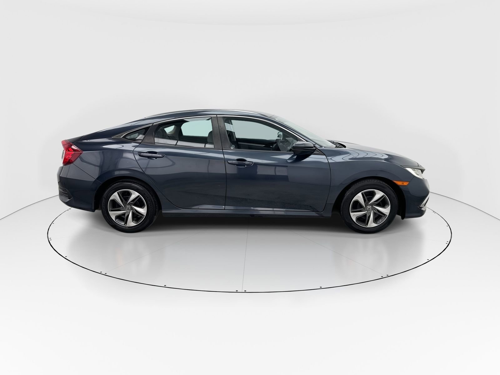 Used 2019 Honda Civic LX image 9
