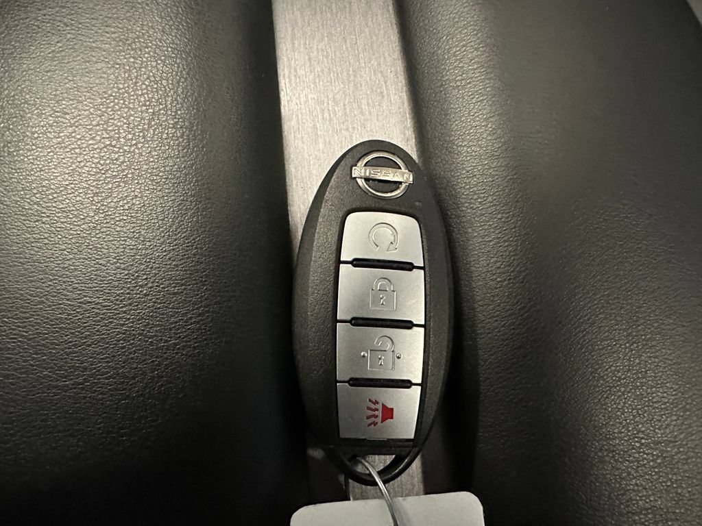 Used 2023 Nissan Murano SV w/ SV Midnight Edition Package AWD/4WD image 17