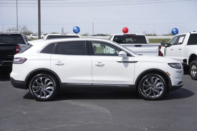 Used 2022 Lincoln Nautilus Reserve image 5