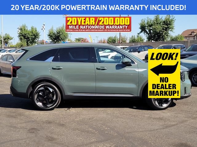 New 2026 Kia Sorento EX w/ EX Premium Package AWD/4WD image 3