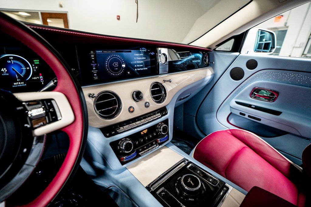 Used 2024 Rolls-Royce Spectre w/ Spectre Launch Package image 58