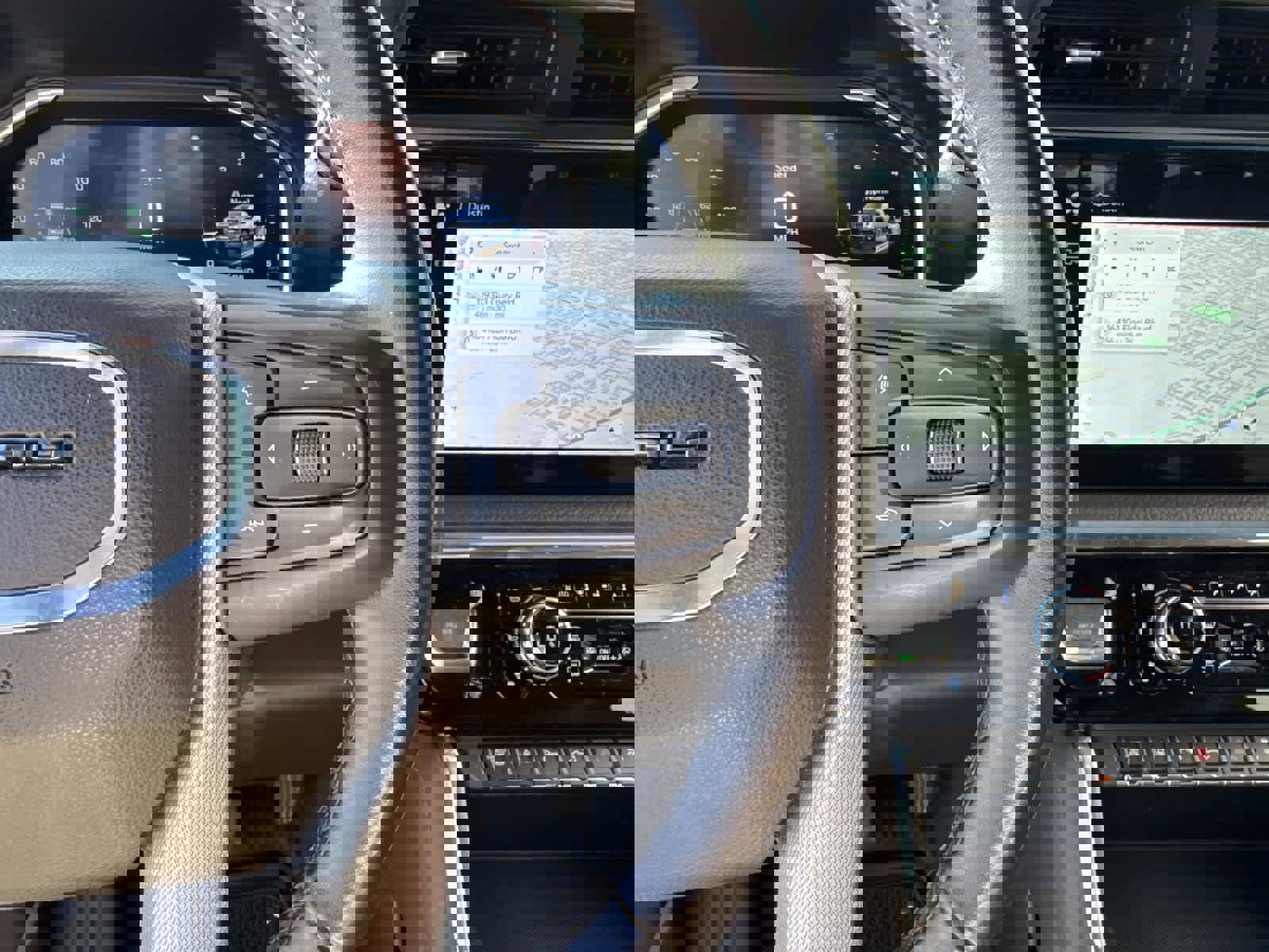 Used 2024 GMC Sierra 2500 Denali w/ Denali Reserve Package image 41