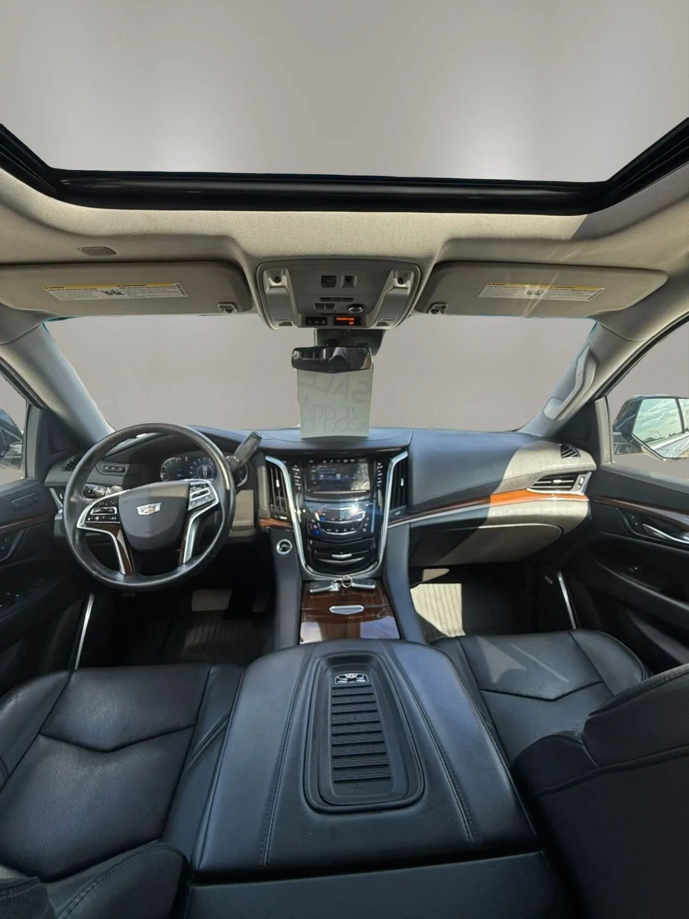 Used 2020 Cadillac Escalade Luxury AWD/4WD image 14