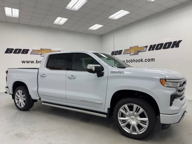 New 2026 Chevrolet Silverado 1500 High Country w/ Technology Package AWD/4WD image 3