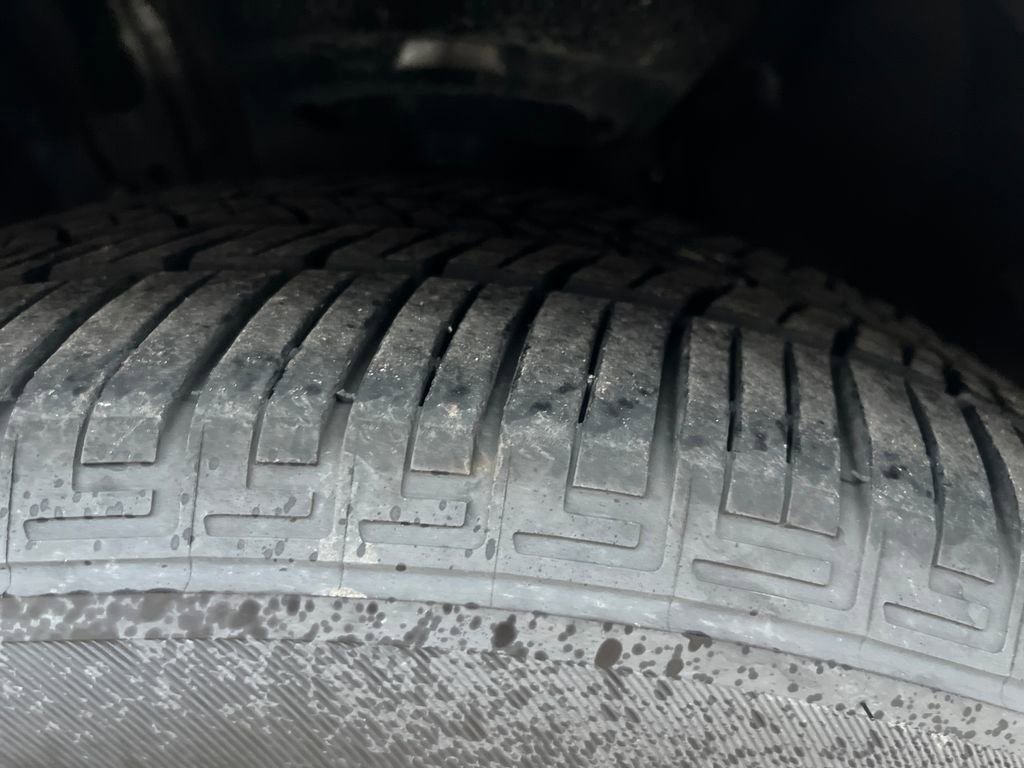 Certified 2025 Toyota Crown Limited image 30