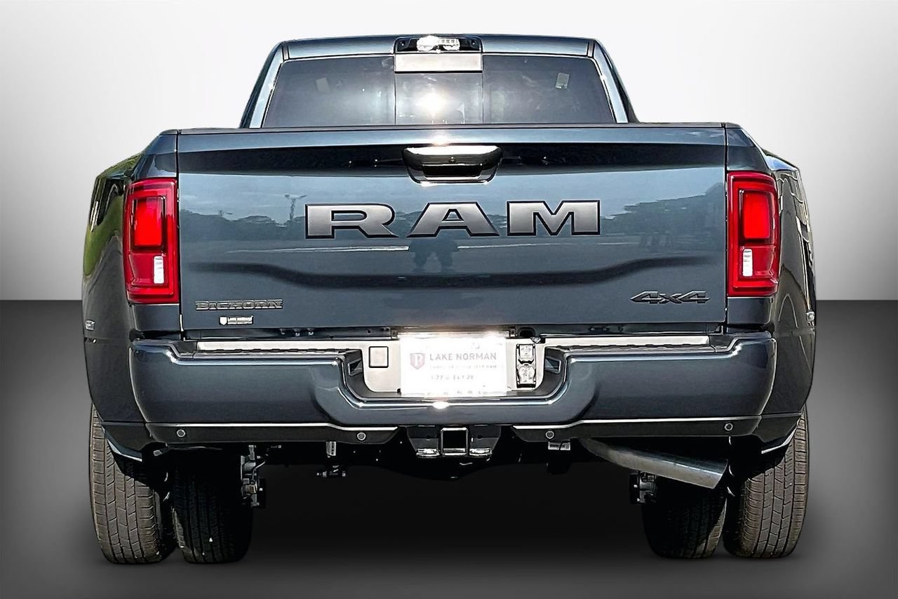 New 2026 RAM 3500 Big Horn AWD/4WD image 7