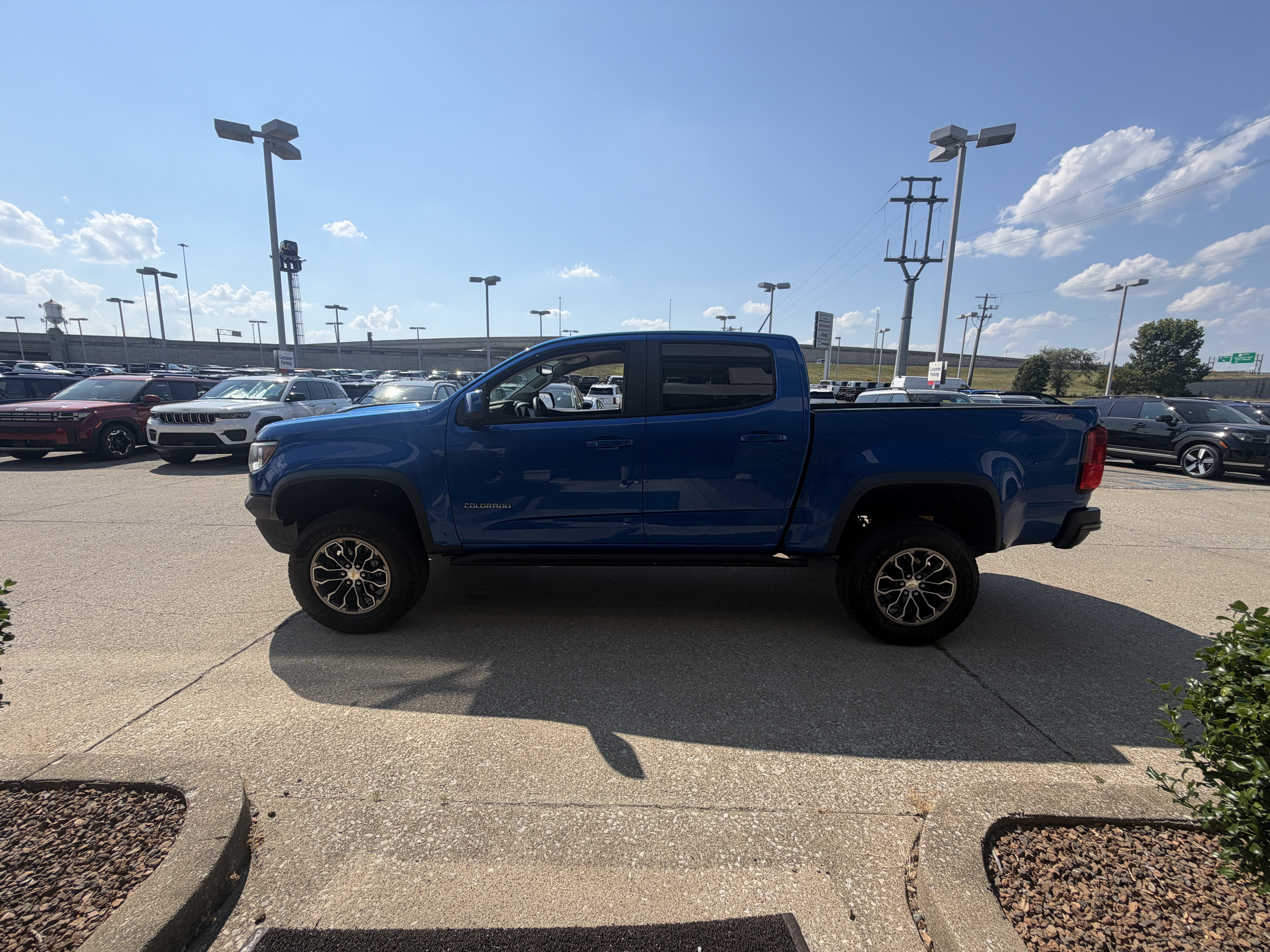 Used 2018 Chevrolet Colorado ZR2 AWD/4WD image 13