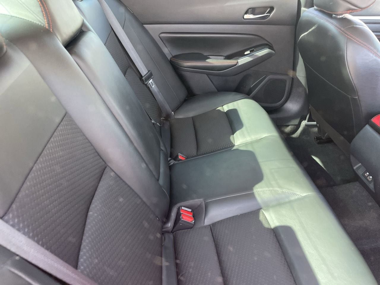 Used 2023 Nissan Altima 2.5 SR FWD image 12