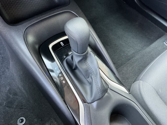 Used 2025 Toyota Corolla LE FWD image 22