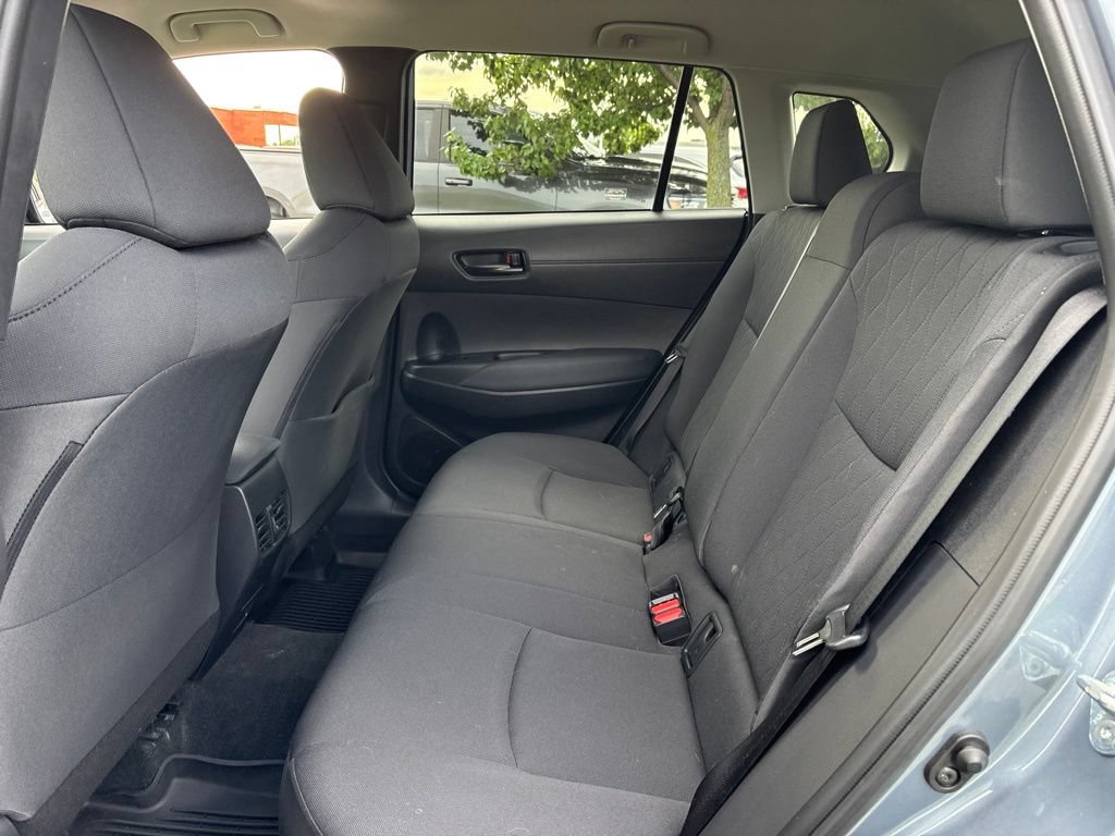 Used 2022 Toyota Corolla Cross LE AWD/4WD image 13