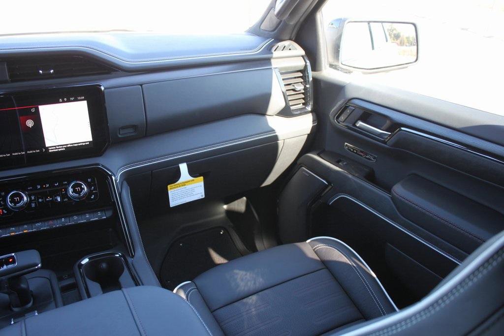 New 2026 GMC Sierra 1500 AT4X image 8