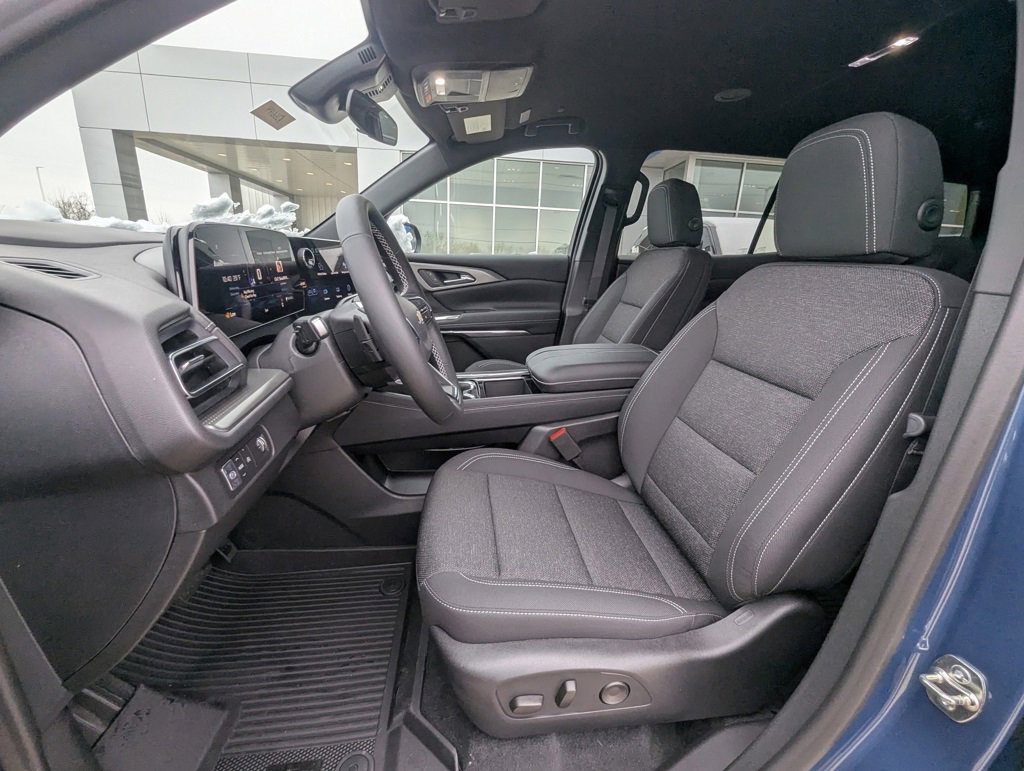 New 2026 Chevrolet Traverse LT w/ LPO, Floor Liner Package image 12
