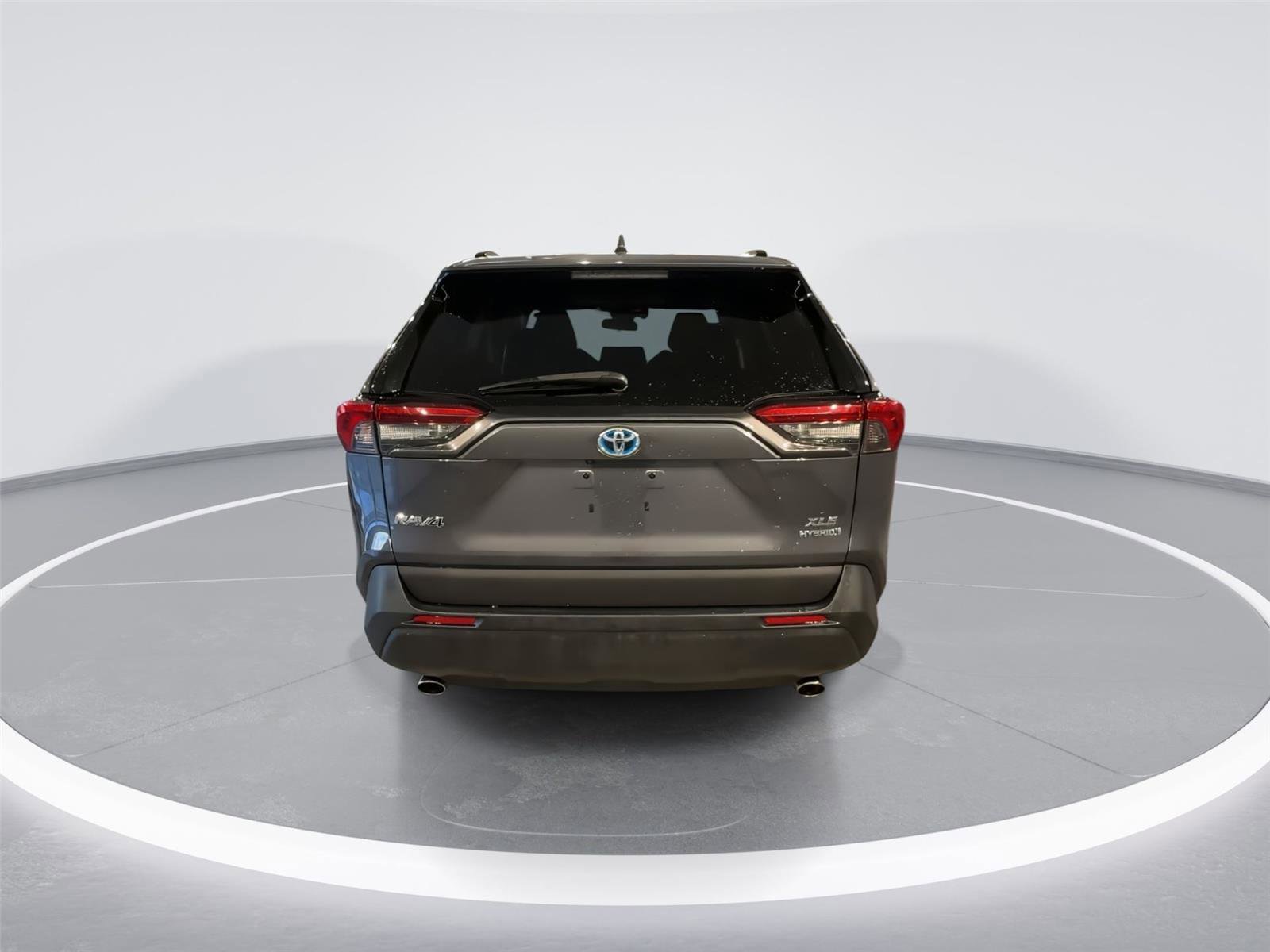 Used 2019 Toyota RAV4 XLE w/ Convenience Package image 7