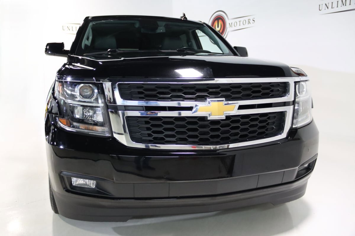 Used 2020 Chevrolet Suburban LT AWD/4WD image 30