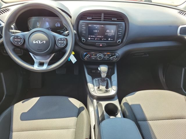 Used 2024 Kia Soul LX w/ Option Group 015 FWD image 20