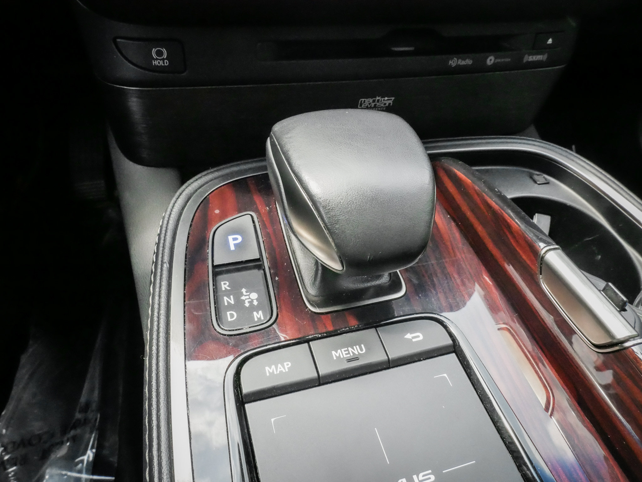 Used 2021 Lexus LS 500 w/ Interior Upgrade Package RWD image 26