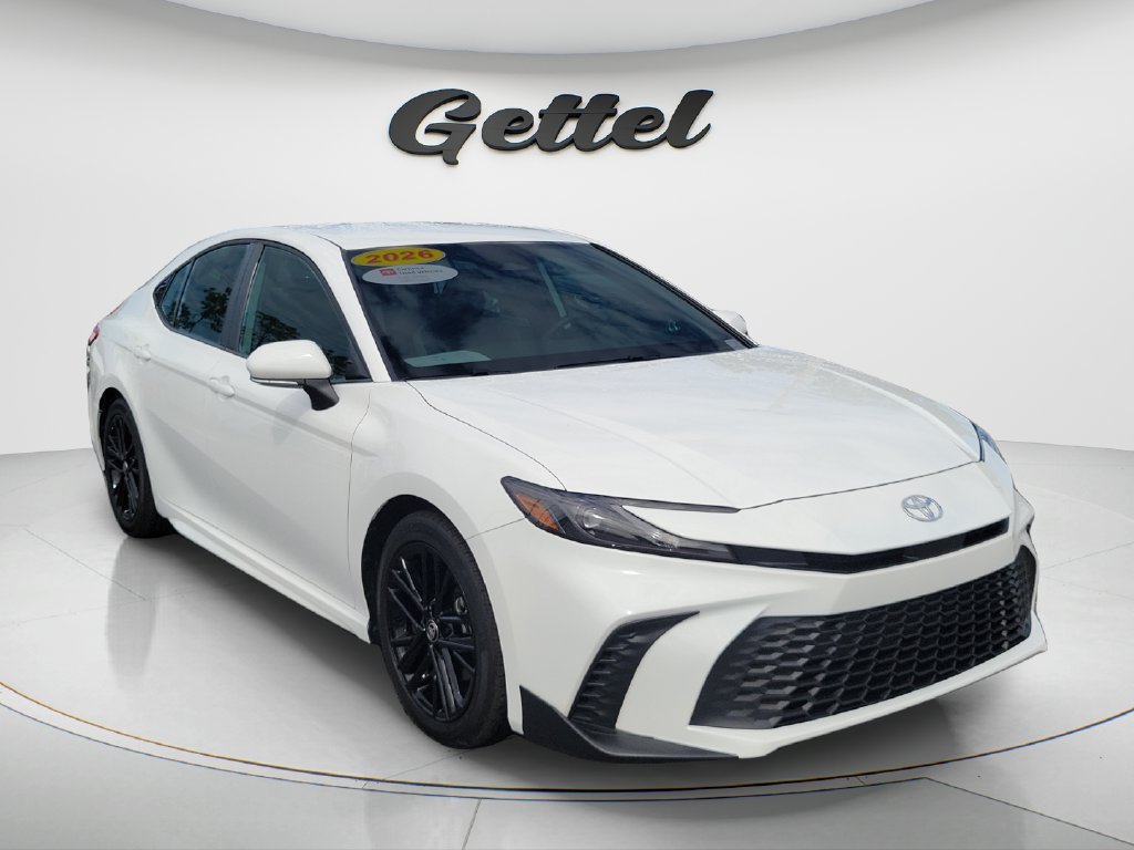 Used 2026 Toyota Camry SE FWD image 3