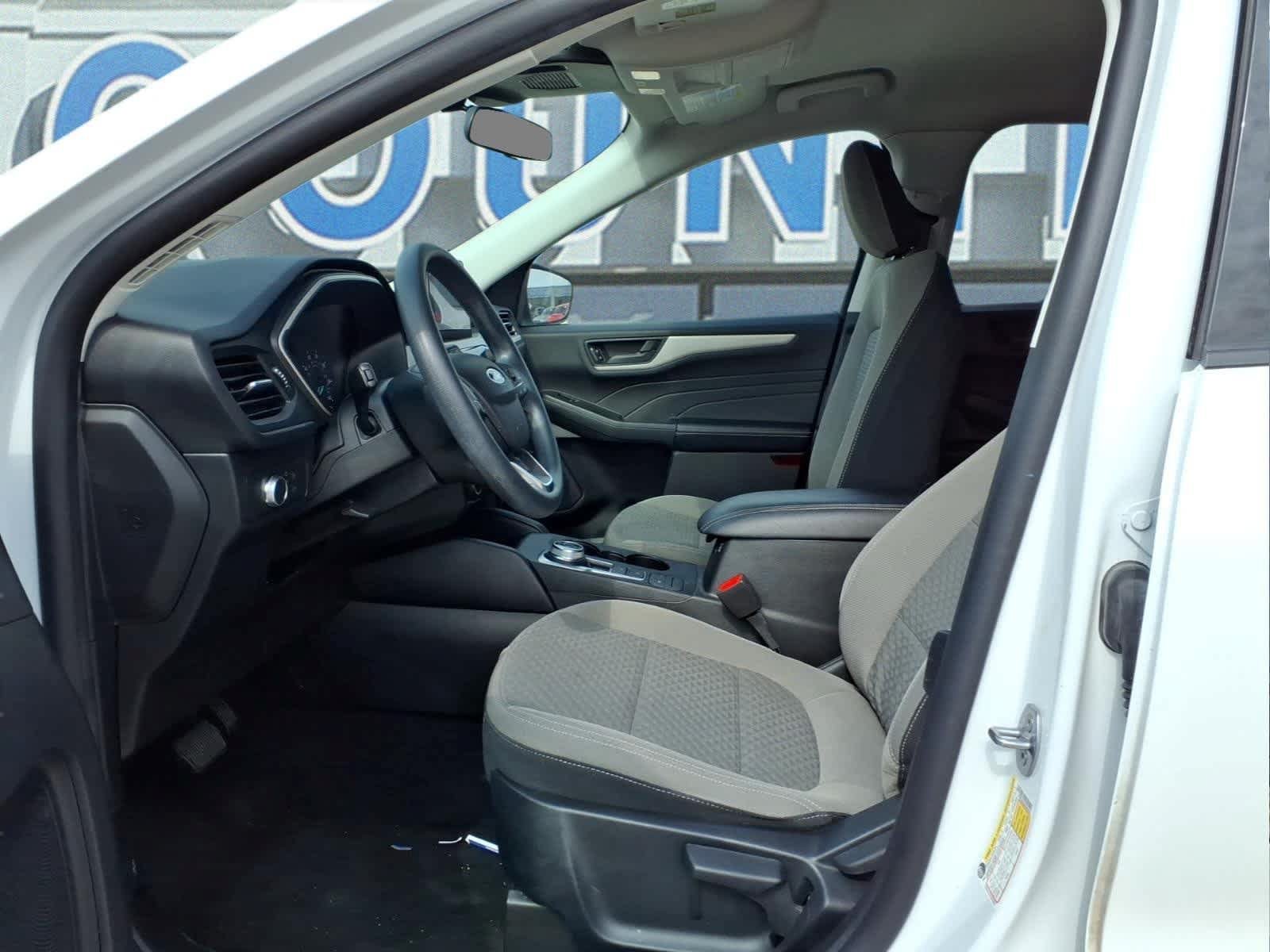 Used 2022 Ford Escape SE AWD/4WD image 13