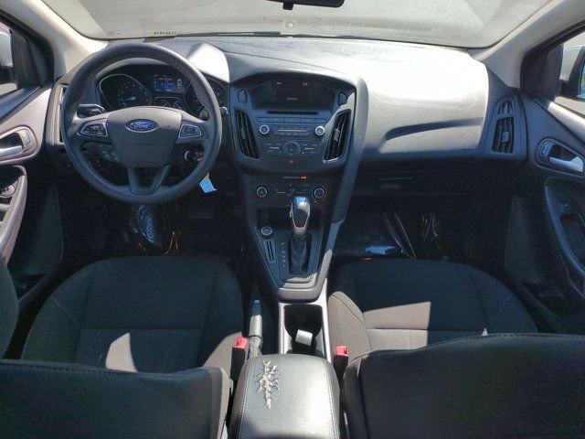Used 2015 Ford Focus SE FWD image 24