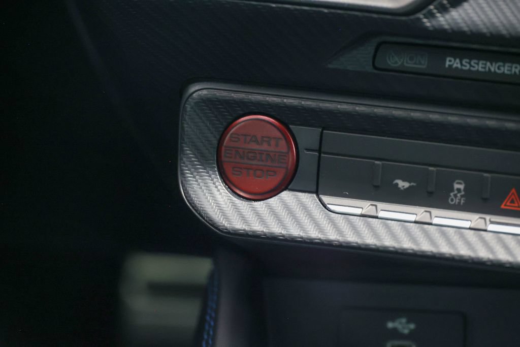 Certified 2025 Ford Mustang Dark Horse RWD image 11