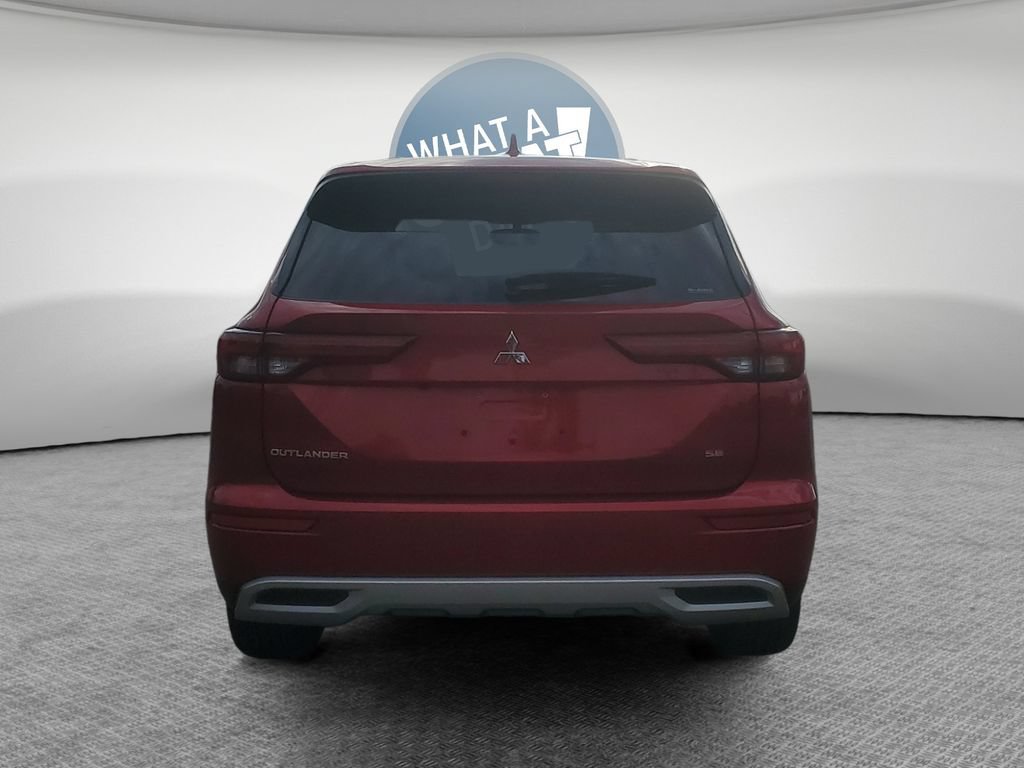 Used 2024 Mitsubishi Outlander SE AWD/4WD image 5