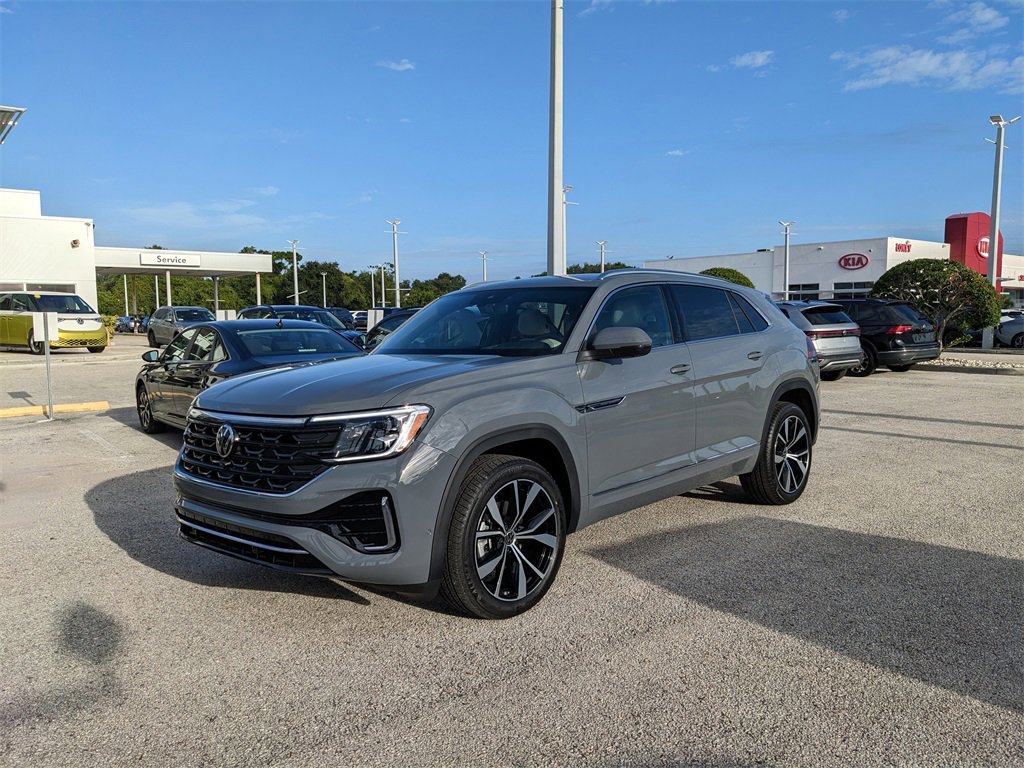 New 2026 Volkswagen Atlas Cross Sport SEL Premium R-Line image 2