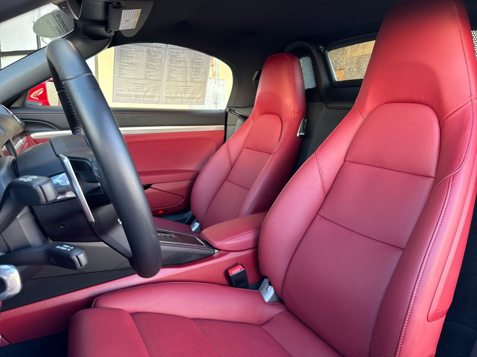 Certified 2025 Porsche 718 Boxster image 5