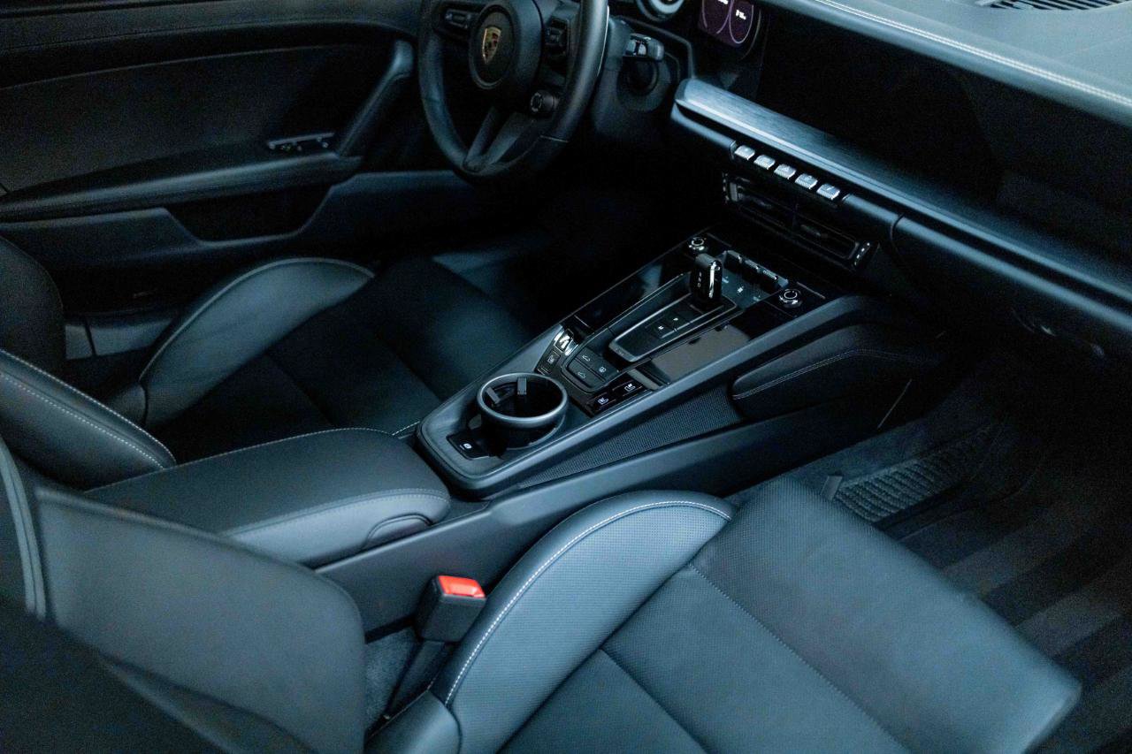 Used 2024 Porsche 911 Carrera GTS image 54