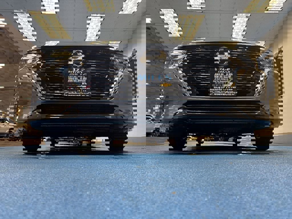 Used 2024 Nissan Sentra SV w/ All-Weather Package FWD image 13