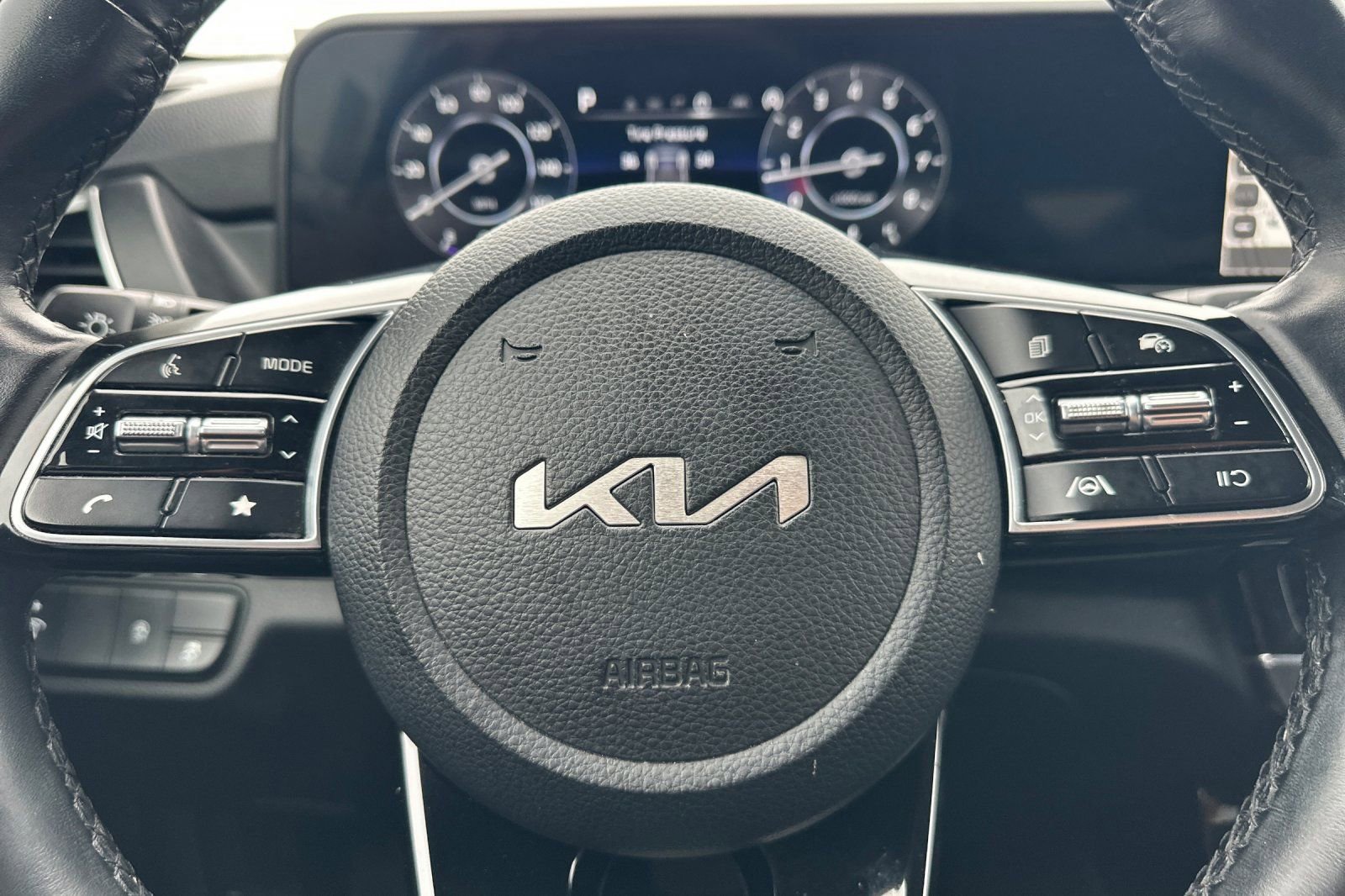 Used 2024 Kia Seltos EX FWD image 26