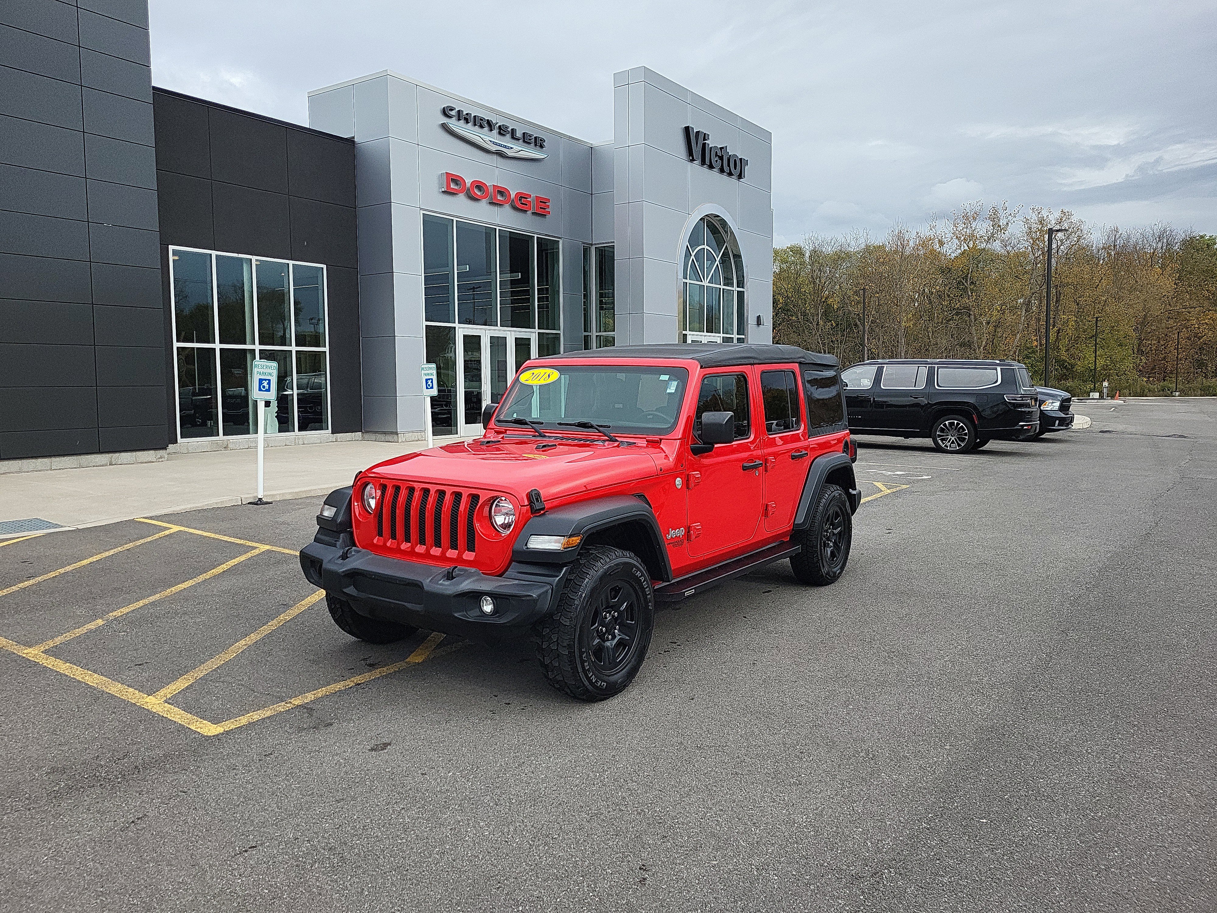 Used 2018 Jeep Wrangler Unlimited Sport image 1