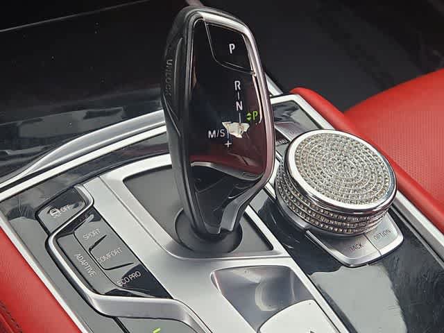 Used 2018 BMW 750i RWD image 29