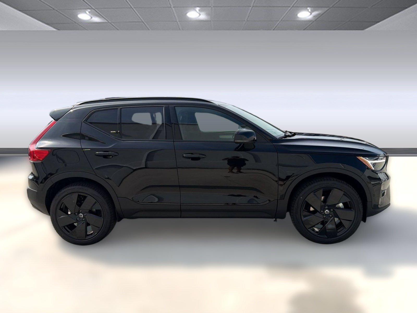 New 2026 Volvo XC40 B5 Ultra w/ Protection Package Premier AWD/4WD image 8
