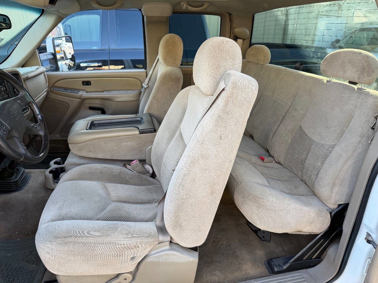 Used 2003 Chevrolet Silverado 3500 LS image 7