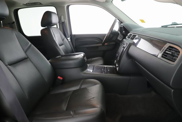 Used 2013 GMC Yukon XL Denali image 34