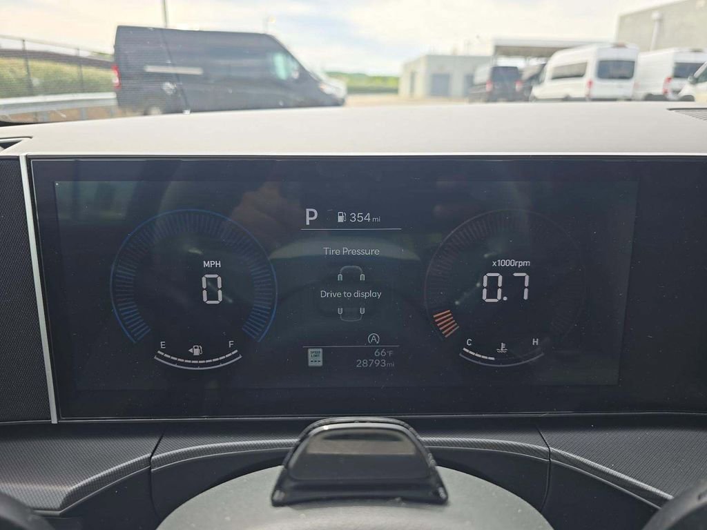 Used 2026 Hyundai Santa Fe SEL image 7