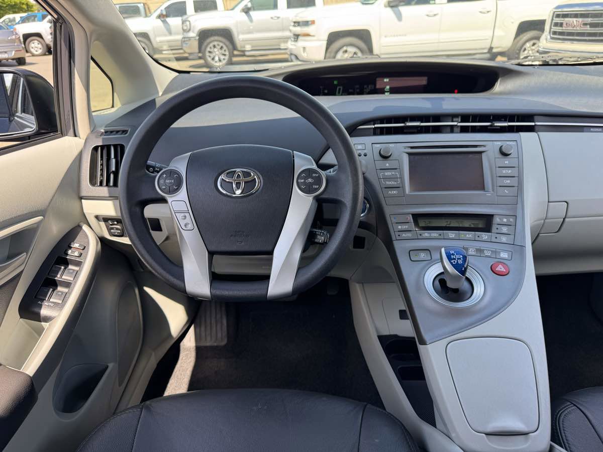 Used 2013 Toyota Prius Two FWD image 22
