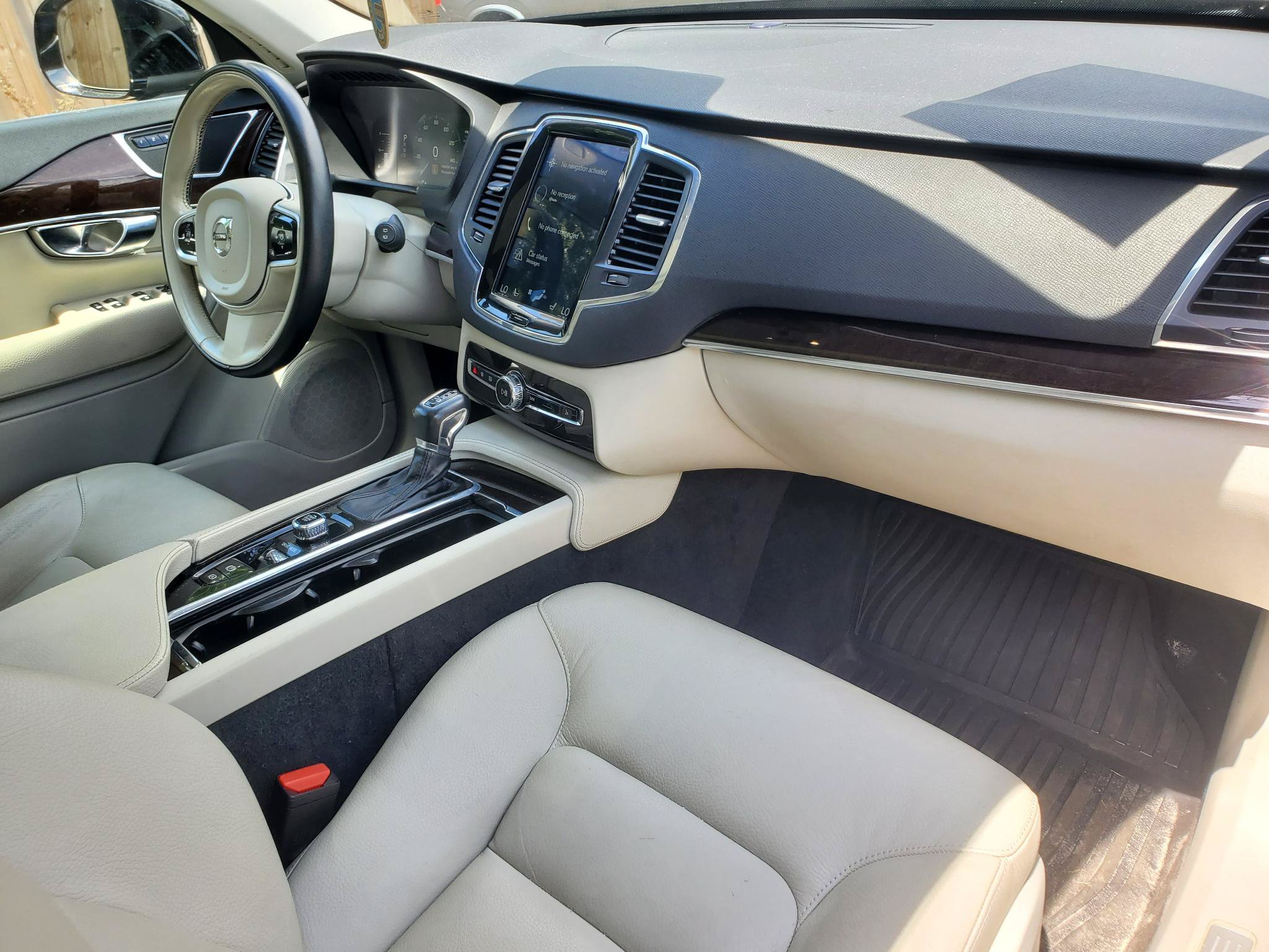 Used 2019 Volvo XC90 T5 Momentum AWD/4WD image 27