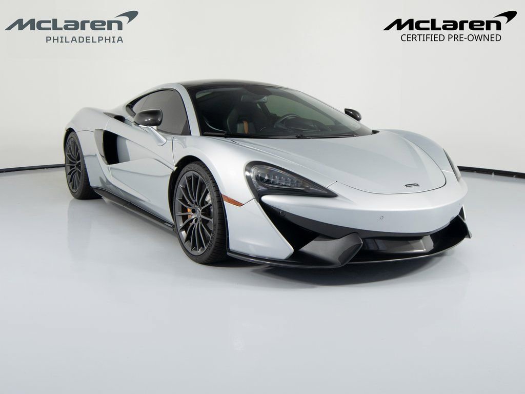 Used 2017 McLaren 570S Coupe image 3