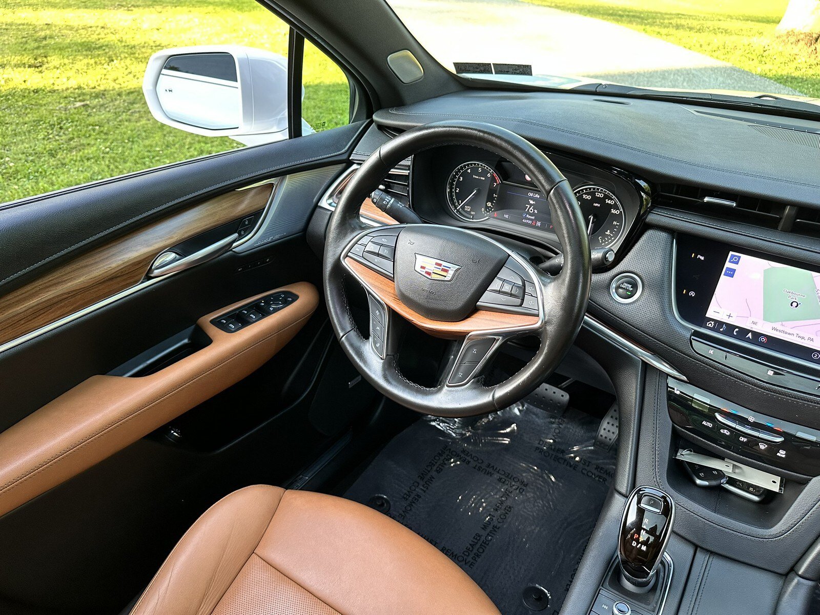 Used 2020 Cadillac XT5 Premium Luxury AWD/4WD image 13