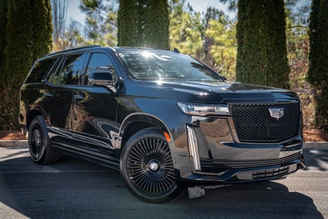 Used 2021 Cadillac Escalade Sport w/ Driver Assist Tech Package image 4