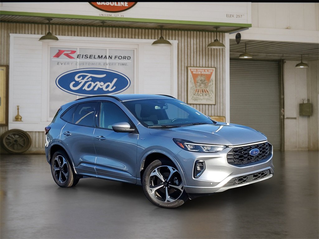 Certified 2023 Ford Escape ST-Line Elite w/ Premium Technology Package image 26