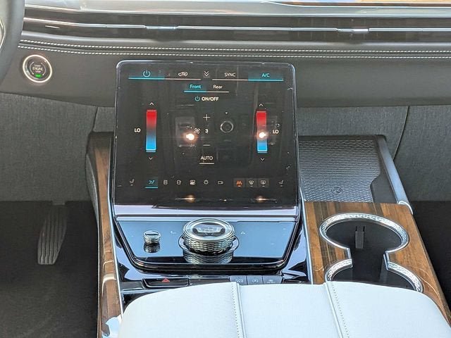 New 2026 Cadillac Escalade ESV Platinum Sport w/ LPO, ONYX Package AWD/4WD image 22