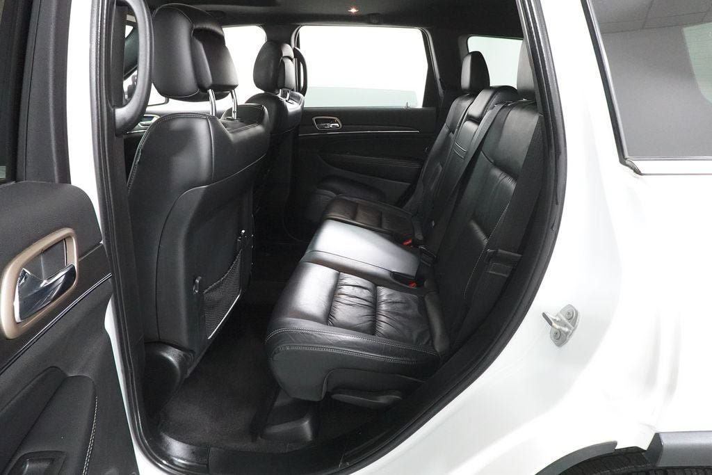 Used 2016 Jeep Grand Cherokee Limited AWD/4WD image 29